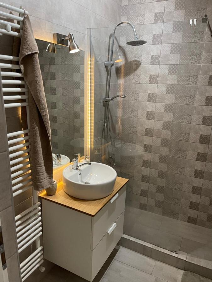 Plaza Luxury Apartment Near Presidential Palace Bukurešť Exteriér fotografie